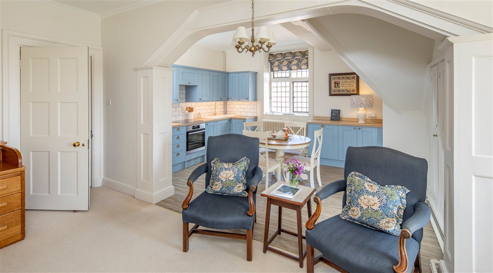 The open plan kitchen, sitting and dining room (photo 2) at Itteringham Manor in Aylsham, Norfolk