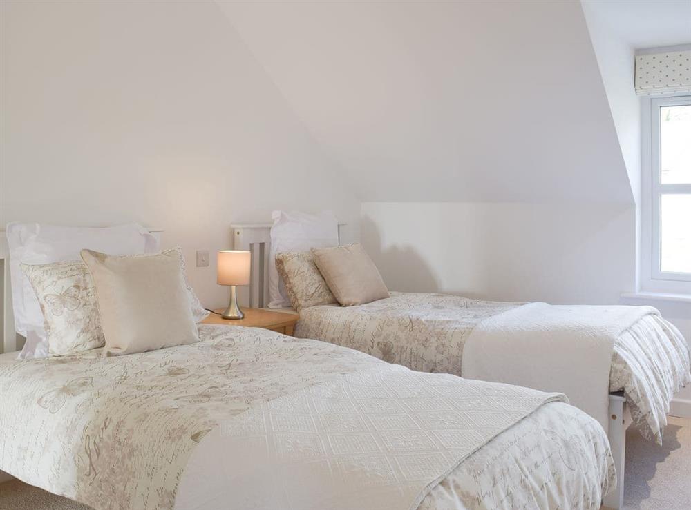 Lovely twin bedded room at Ivy Bush Cottage in New Moat, near Narberth, Pembrokeshire, Dyfed
