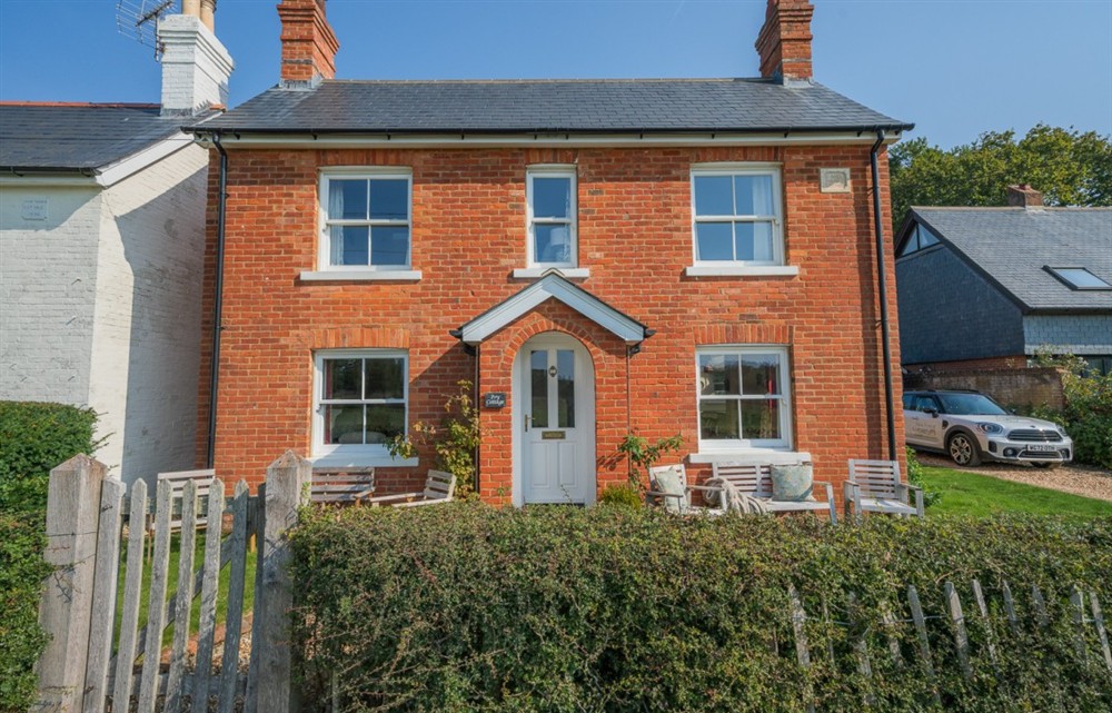 This is the setting of Ivy Cottage