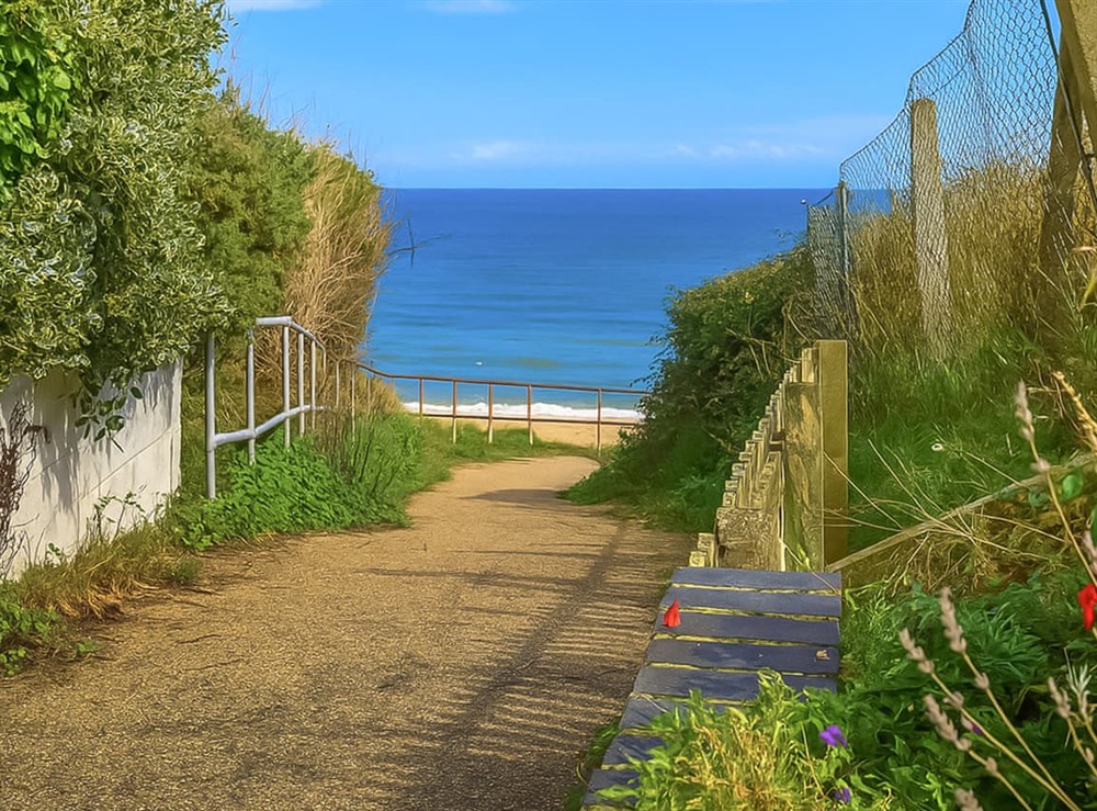 Surrounding area at Ivy Cottage in California, Norfolk