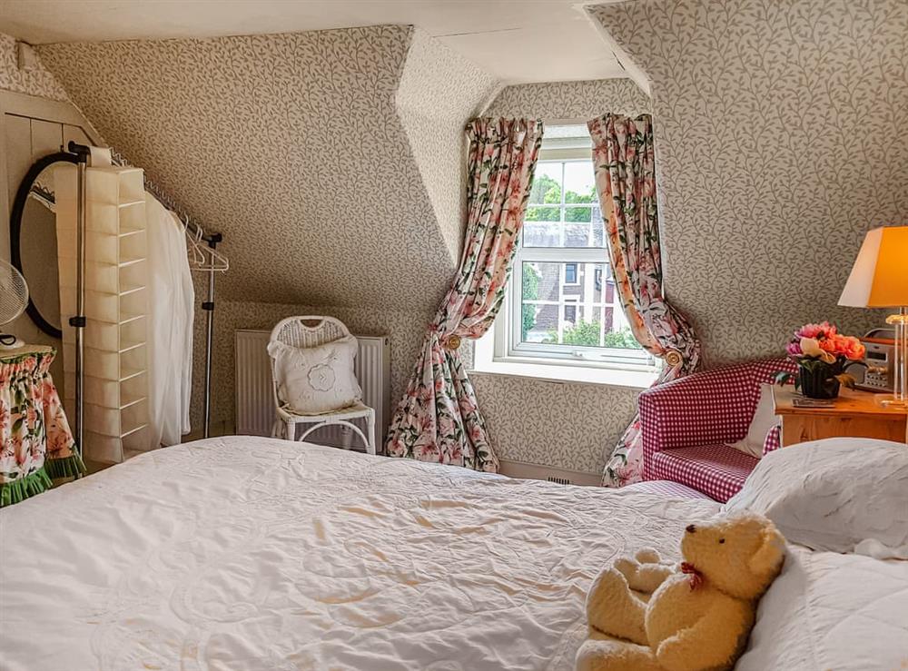 Double bedroom (photo 2) at Ivy Cottage in Crieff, Perthshire