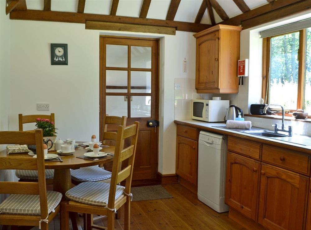 Inviting kitchen/breakfast room at Ivy Cottage in Ewhurst Green, near Bodiam, E. Sussex., East Sussex