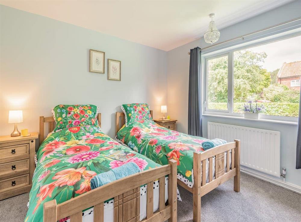 Twin bedroom at Ivy Cottage in Sloothby, near Alford, Lincolnshire