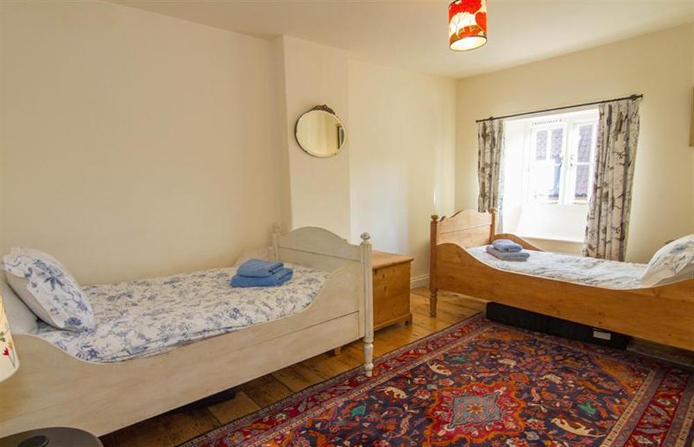 Bedroom three, pretty single twin beds at Ivy Cottage (Thornham), Thornham near Hunstanton