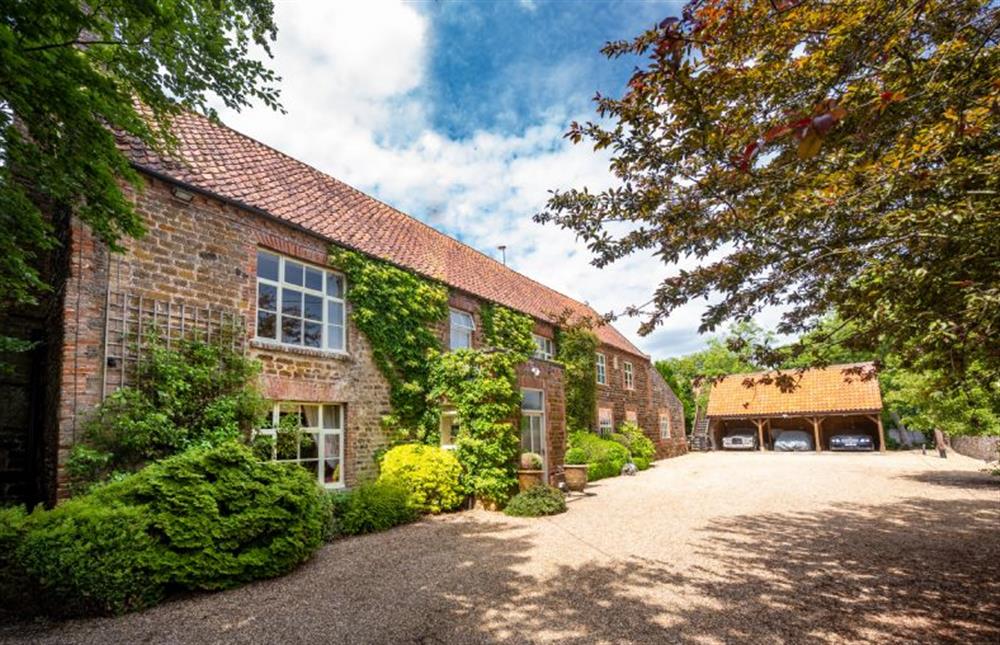 Ivy Farm driveway