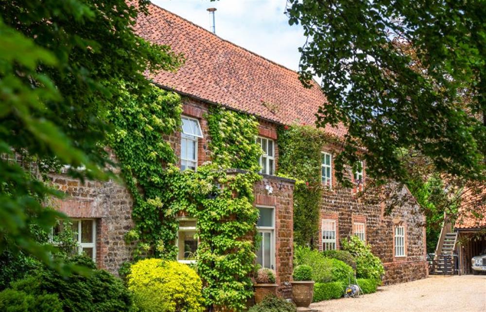 Ivy Farm: Front elevation