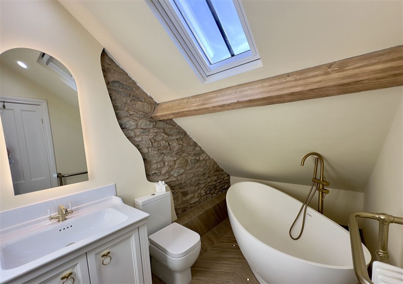 The bathroom (photo 3) at Ivy House, Conwy