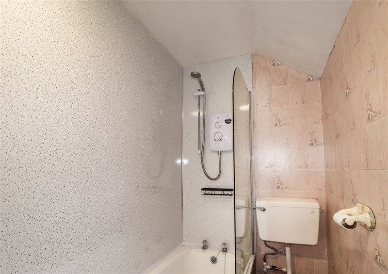 The bathroom (photo 2) at Ivy House, Kingussie