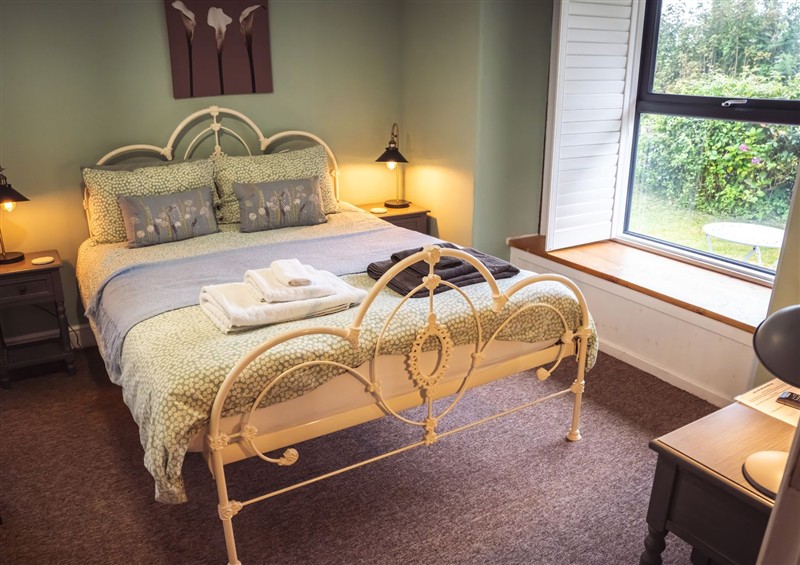 Bedroom (photo 4) at Jabajak, Whitland