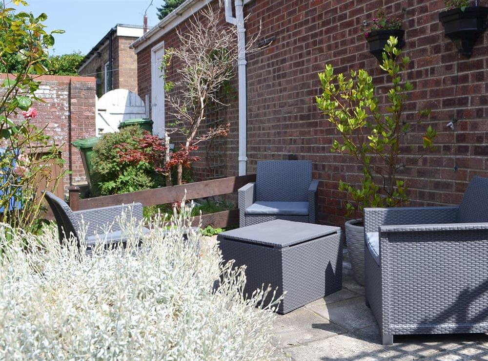 Sitting-out-area (photo 2) at Jackdaw House in Bridlington, East Yorkshire, North Humberside