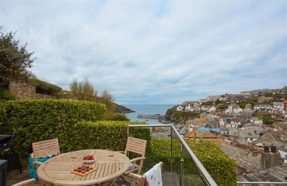Jackdaws, Cornwall: Double decked terrace with views across Port Isaac harbour at Jackdaws, Port Isaac