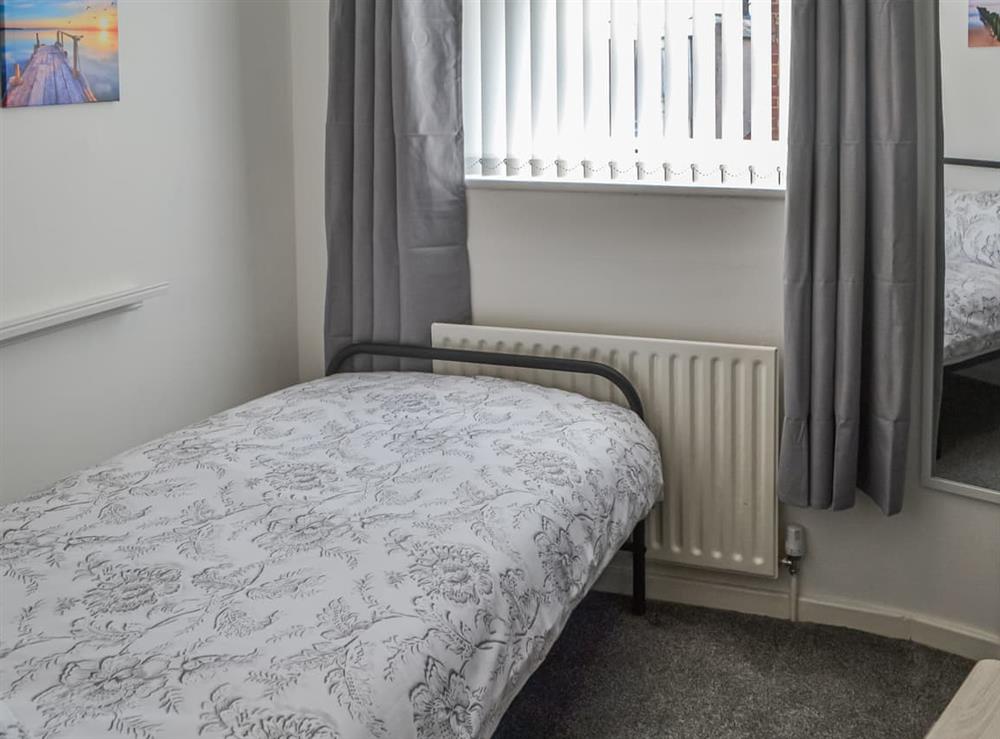 Single bedroom at Jackson Apartment near  the sea in North Shields near Tynemouth, Tyne and Wear