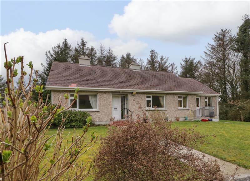 The setting around James Neills Cottage at James Neills Cottage, Ballylar near Downings