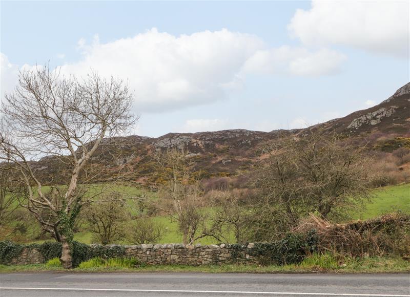 The setting at James Neills Cottage, Ballylar near Downings