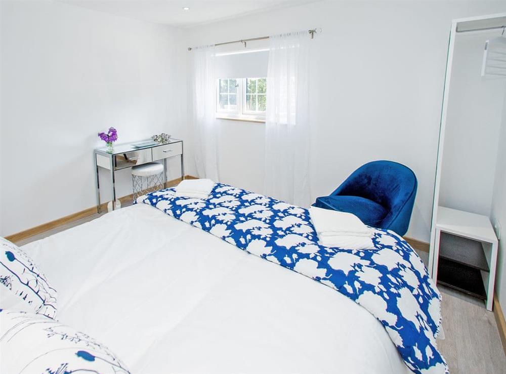 Charming double bedroom (photo 2) at James Place at the Brecon Beacons in Llwyn-on, near Brecon, Glamorgan, Mid Glamorgan
