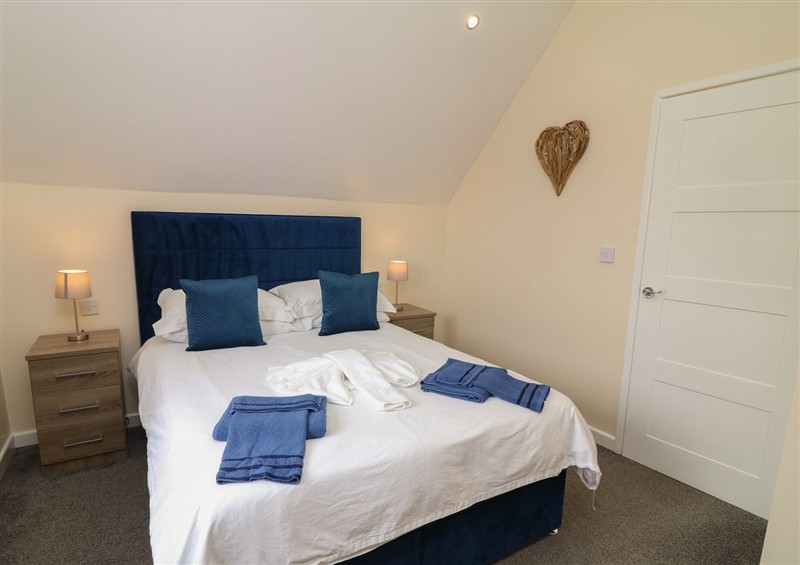 Bedroom at James Ville Marina Lodge 21, Brigg