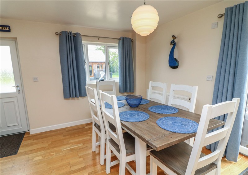 Dining room at James Ville Marina Lodge 21, Brigg