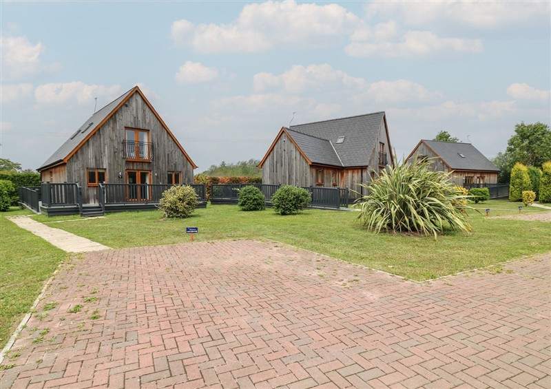 The garden at James Ville Marina Lodge 8, Brigg