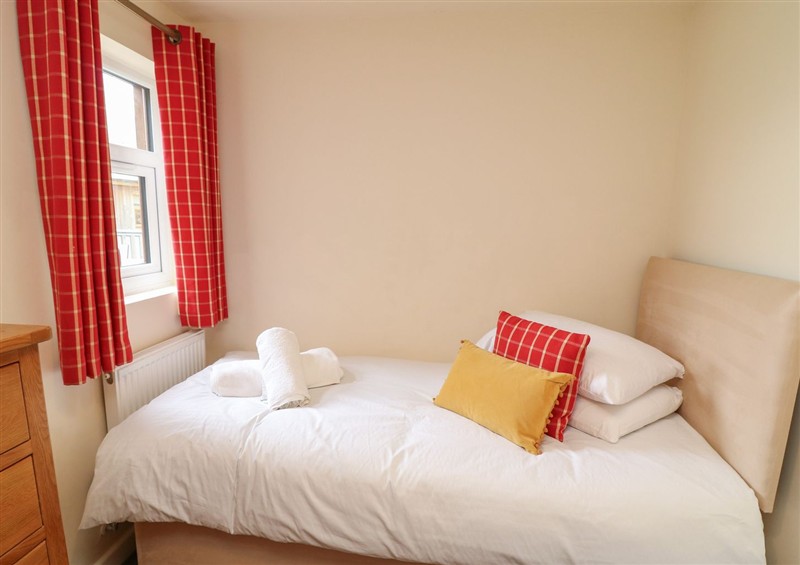 One of the 5 bedrooms at James Ville Marina Lodge 9, Brigg
