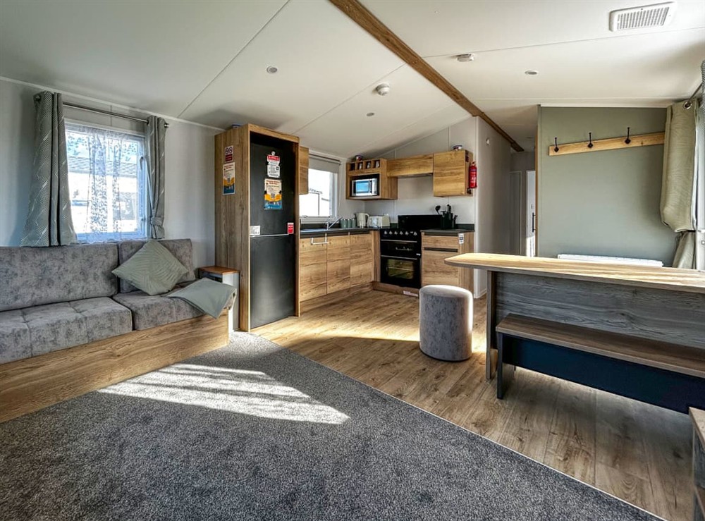 Open plan living space (photo 2) at Jamies Retreat in Camber, East Sussex