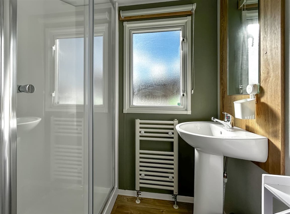 Shower room at Jamies Retreat in Camber, East Sussex
