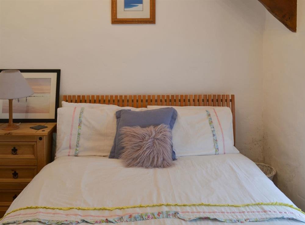 Double bedroom (photo 2) at Jarvies Cottage in Boscastle, Cornwall