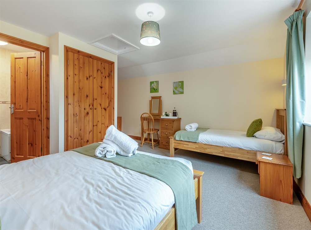 Twin bedroom at Jasmine in Blandford Forum, Dorset