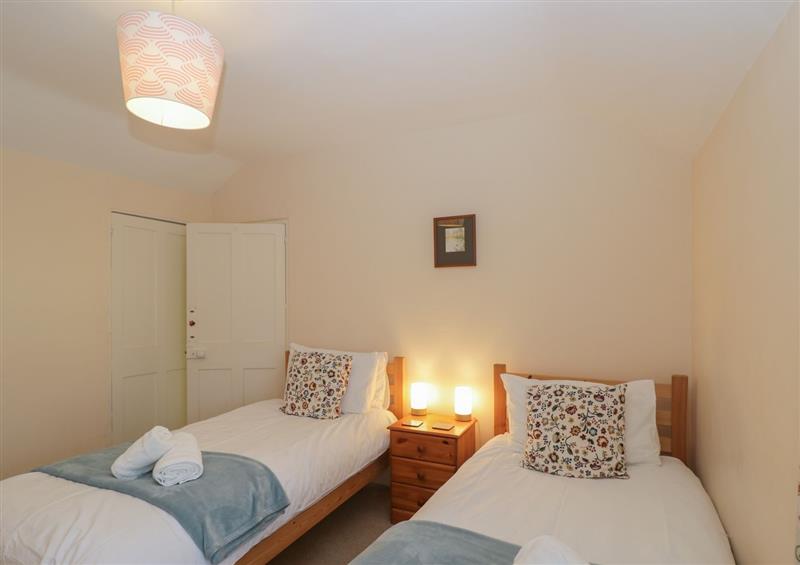 A bedroom in Jasmine Cottage (photo 3) at Jasmine Cottage, Charmouth