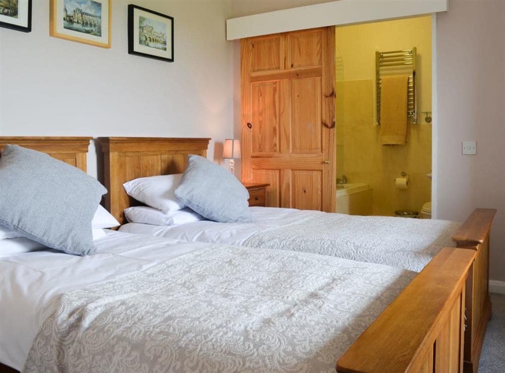 Twin bedroom with en-suite at Jasmine Cottage in Consett, near Durham, County Durham, England