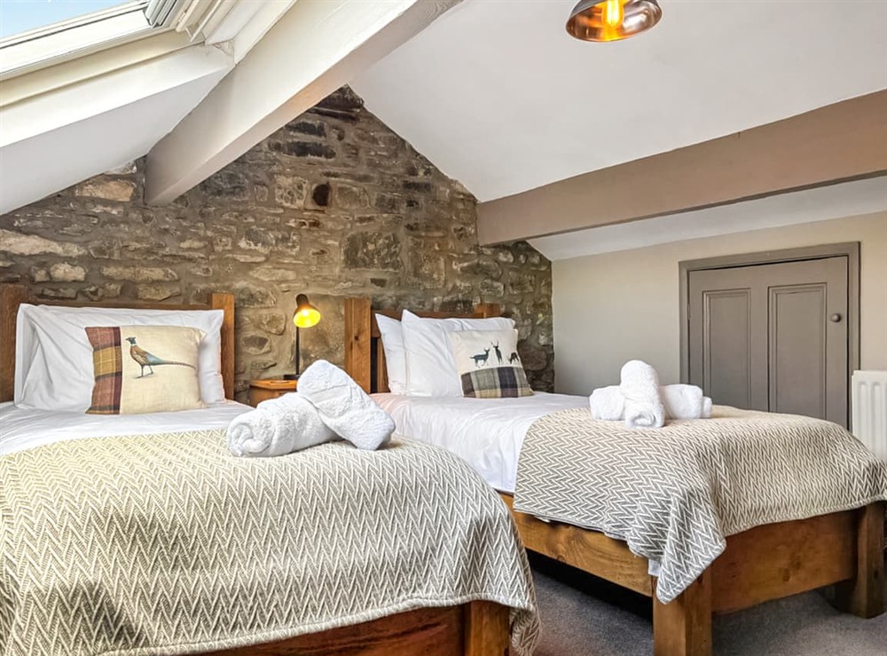 Twin bedroom