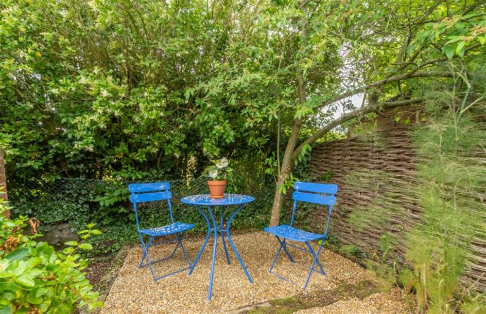 Seating in the garden at Jasmine Cottage, South Creake near Fakenham