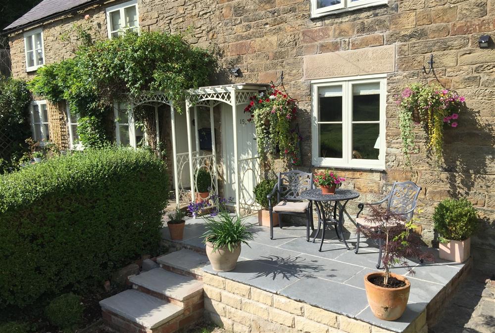 Jasmine Cottage sits in an elevated position with spectacular views at Jasmine Cottage, South Wingfield near Crich