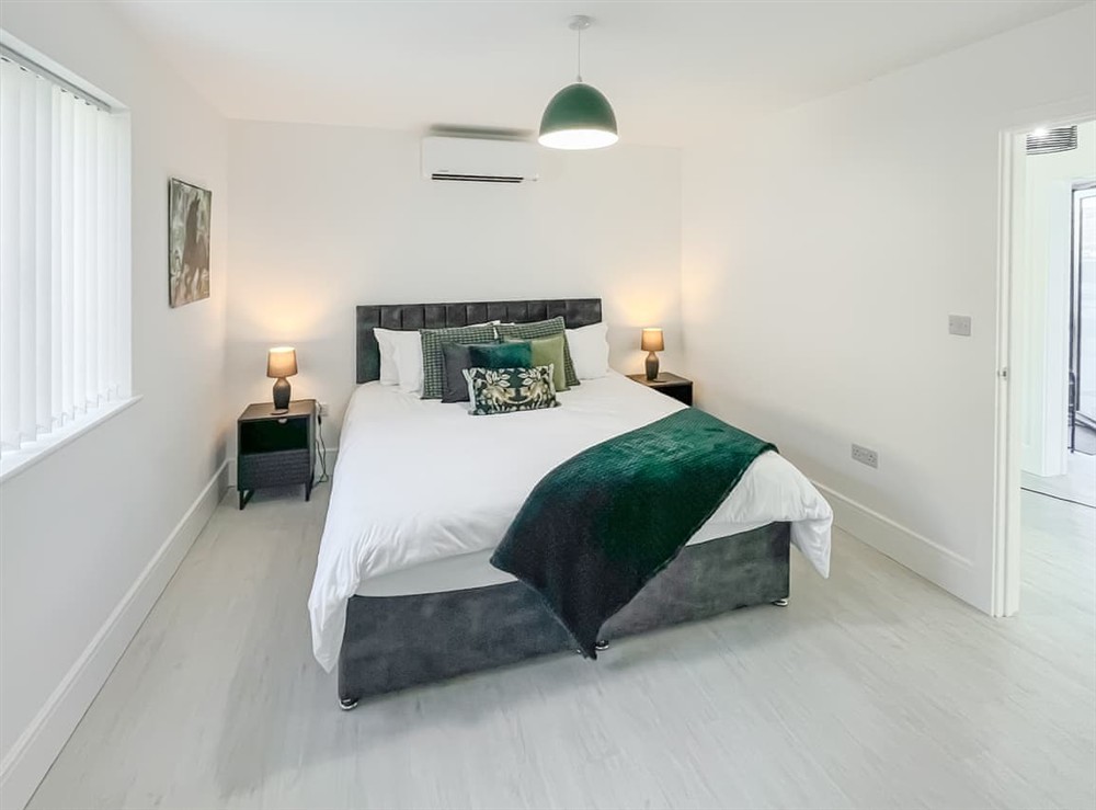 Double bedroom (photo 2) at Jasmine in Ospringe, near Faversham, Kent