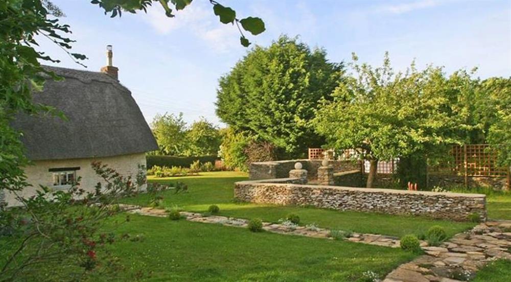 Garden at Jasper Cottage, Nr Cirencester, Gloucestershire