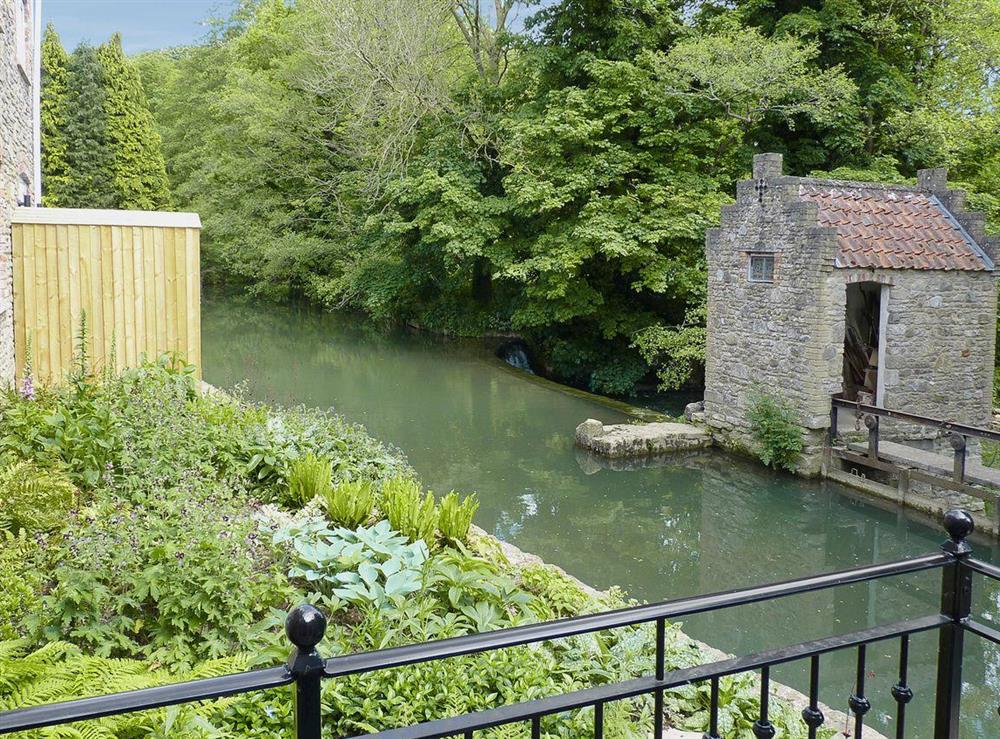 Jeffries Mill Cottages Dippers Folly in Spring Gardens, Frome