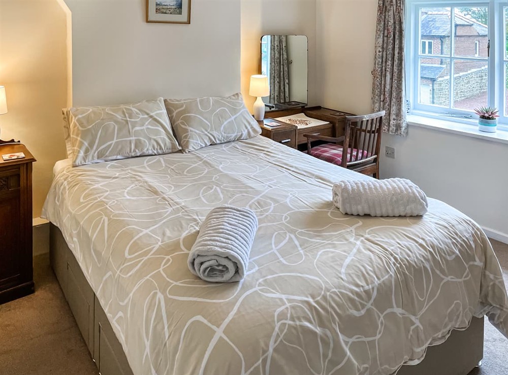 Double bedroom at Jennys Cottage in Osmotherley, near Brompton, North Yorkshire