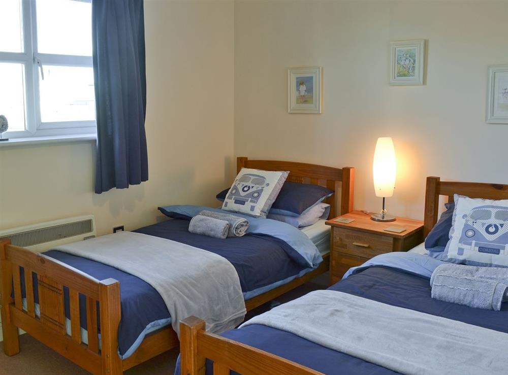 Twin bedroom at Jimbow in Beadnell, near Chathill, Northumberland