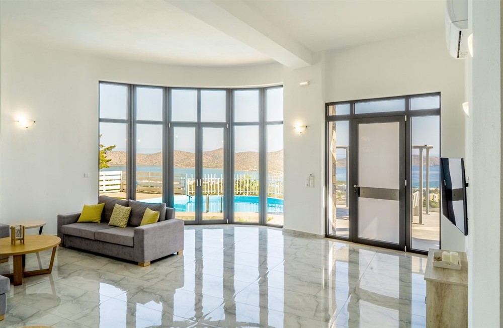 Joy Of The Sky (photo 8) at Joy Of The Sky in Elounda, Crete