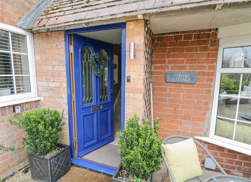 This is Jubilee Cottage (photo 2) at Jubilee Cottage, Alveston near Tiddington