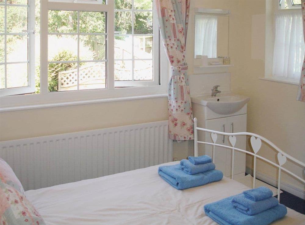 Double bedroom (photo 2) at Jubilee Cottage in Leworthy, near Holsworthy, Devon