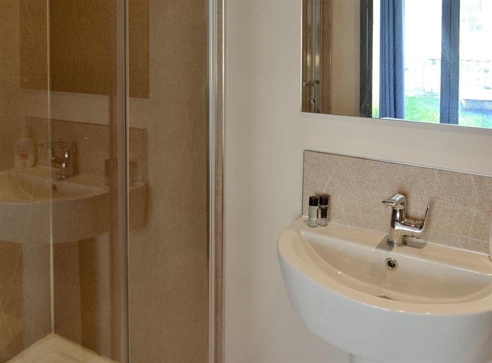En-suite shower room at Kataluma in Praa Sands, near Penzance, Cornwall