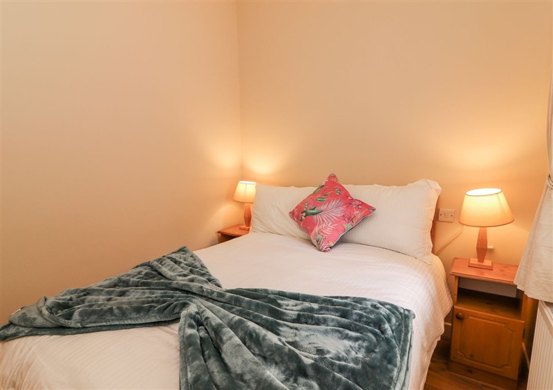 A bedroom in Kate's Cottage (photo 2) at Kates Cottage, Near Kinvara