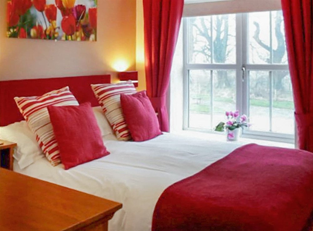 Double bedroom (photo 2) at Katies Corner in Greetham, near Horncastle, Lincolnshire