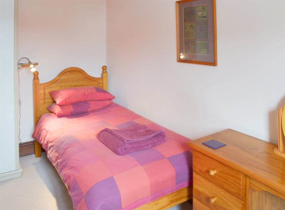 Single bedroom at Kays Cottage in Buckfastleigh, Devon