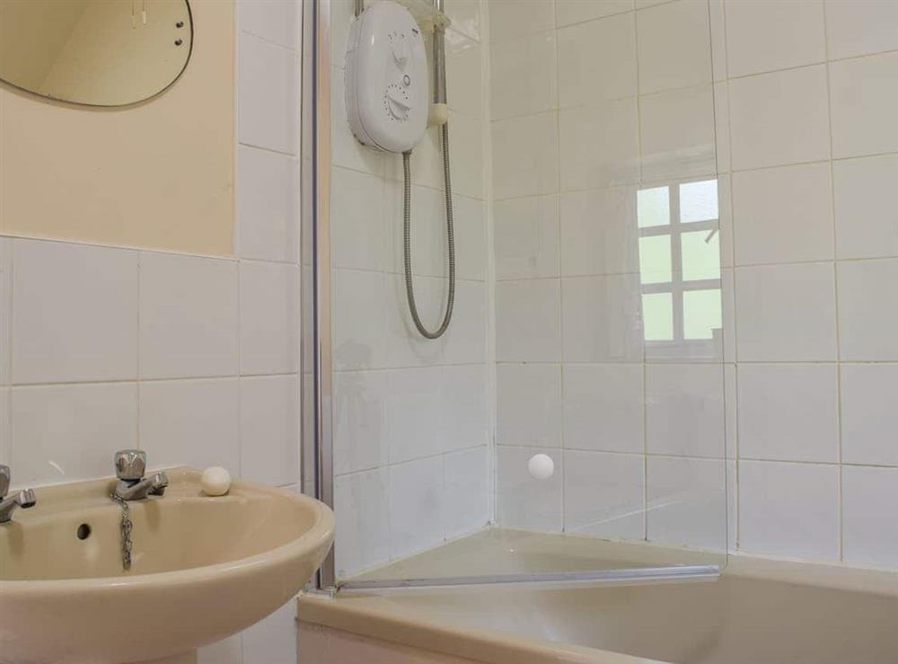 Bathroom (photo 2) at Keepers Cottage Annexe in North Luffenham, near Oakham, Leicestershire