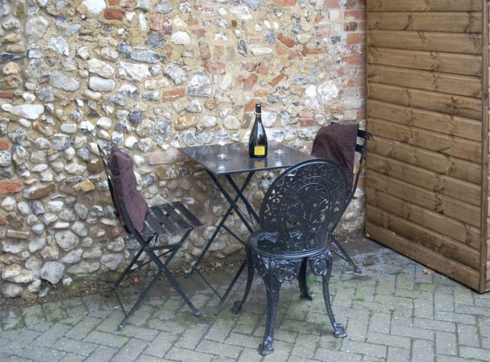 Sitting-out-area (photo 2) at Keepers Cottage in Docking, Norfolk., Great Britain