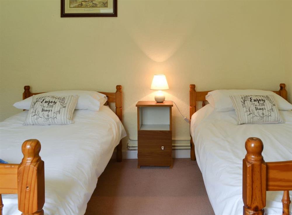 Lovely twin bedded room at Keepers Cottage in East Beckham, near Sheringham, Norfolk