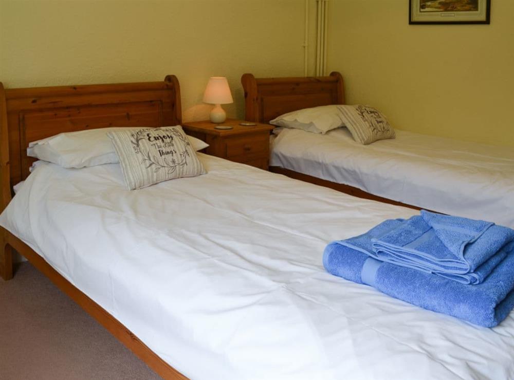 Restful twin bedroom at Keepers Cottage in East Beckham, near Sheringham, Norfolk