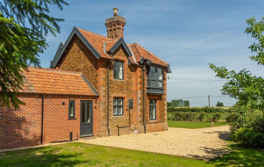Set on an arable farm, with the rolling Norfolk countryside stretching in all directions at Keepers Cottage, Middleton
