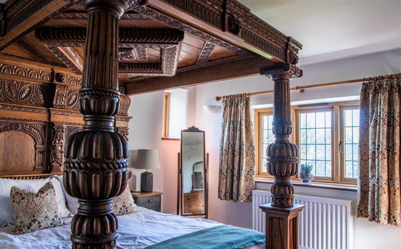 A bedroom in Keepers Lodge at Keepers Lodge, Knowstone